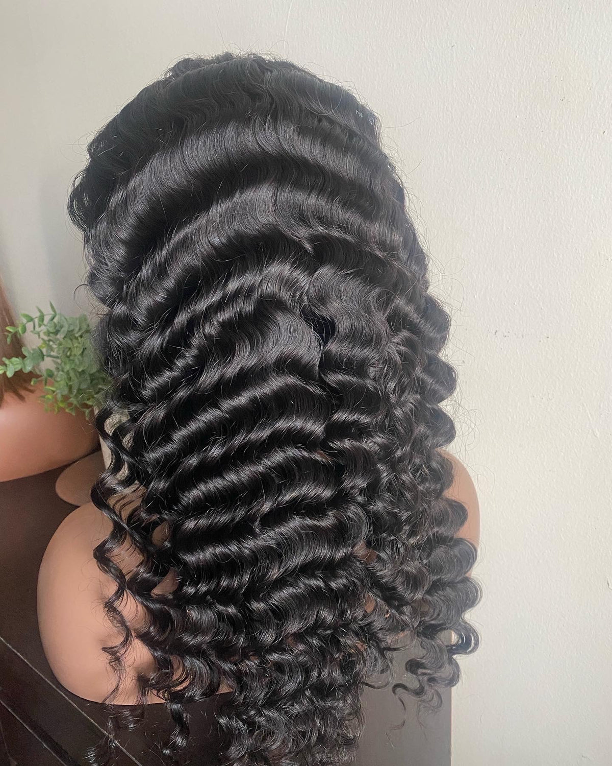 Deep Wave Human Hair Wig – 13x4 Swiss Lace Frontal, Natural Black